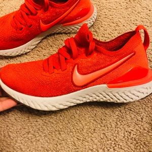 Nike Epic React Flyknit 2 Red size 5.5